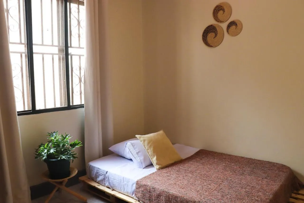 Charming 2-Bed House In Kampala Villa